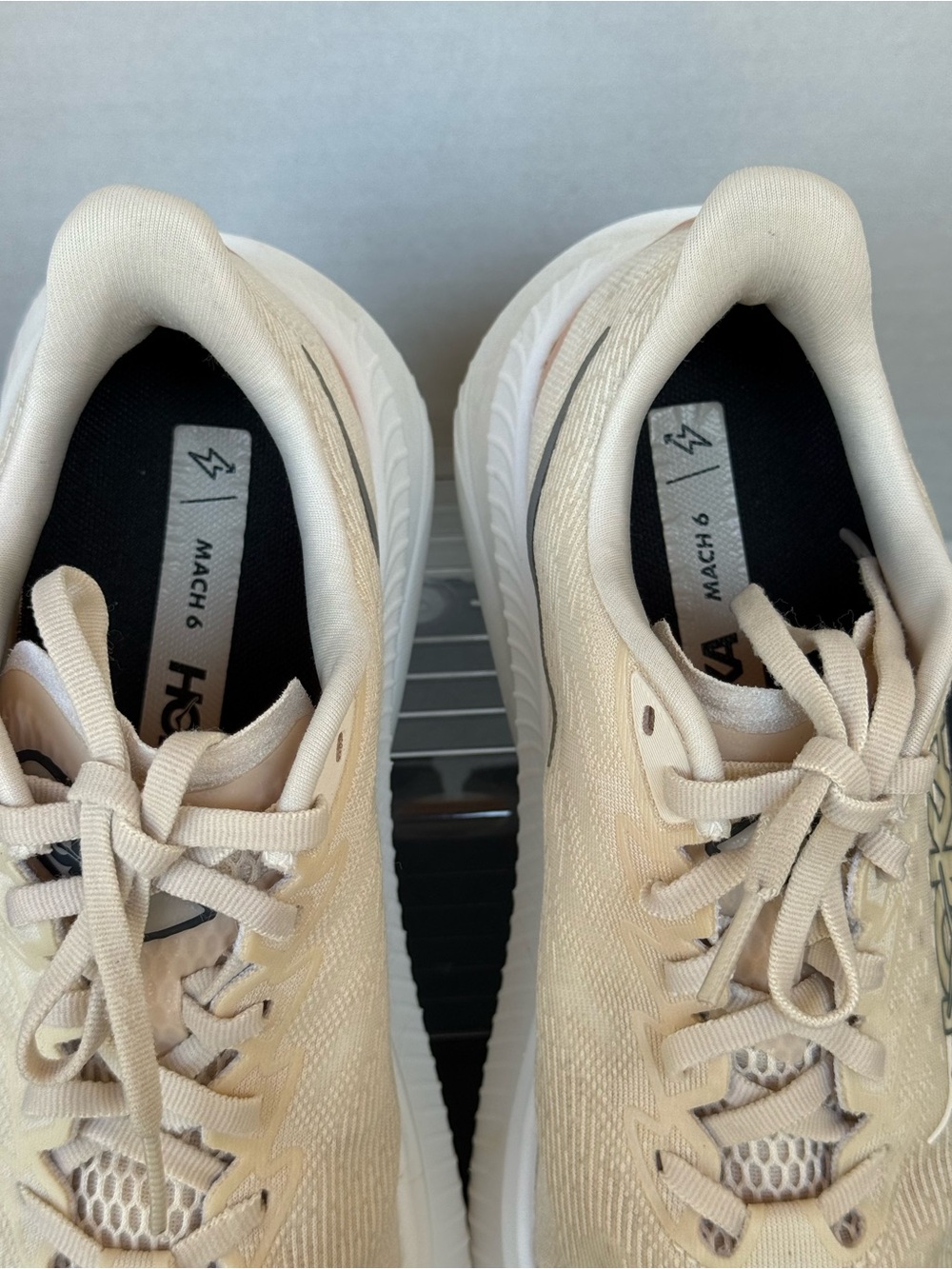 HOKA ONE Mach 6 Running Shoes Eggnog Vanilla Size  8.5 Women's Athletic - Picture 4 of 8